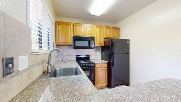 Apartments on Marin St - 10 · Kentfield photo 3