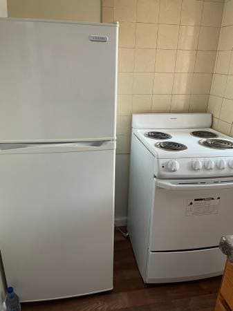 2BR/1BA Duplex · Pittsburg photo 5
