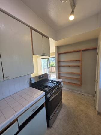 2BR/2BA In Law Adu on 1/2 Sacramento Street · Berkeley photo 3