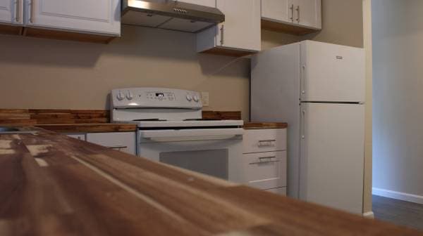 2BR/1BA Apartment · Santa Rosa photo 2
