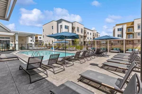 3BR/2BA Apartment on Yolanda Ave · Santa Rosa photo 5