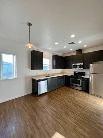 2BR/2BA Apartment on Kendall Way · Windsor photo 3