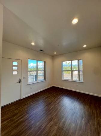 2BR/2BA Apartment on Kendall Way · Windsor photo 5