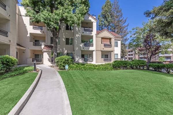 2BR/2BA Apartment on San Tomas Aquino Rd · San Jose photo 3