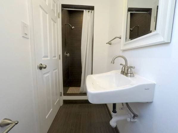 1925 10th Street, Berkeley, CA 94710 photo 4