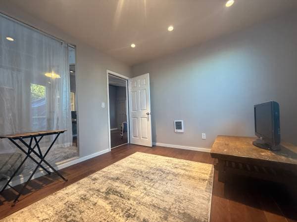 2BR/1BA Apartment · San Francisco photo 5