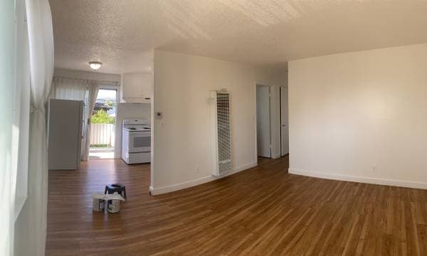 2BR/1BA Apartment on California St · Berkeley photo 5
