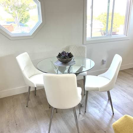 2BR/1BA Apartment on Holanda Lane · Dublin photo 4