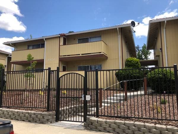 0BR/1BA Apartment · Concord photo 1