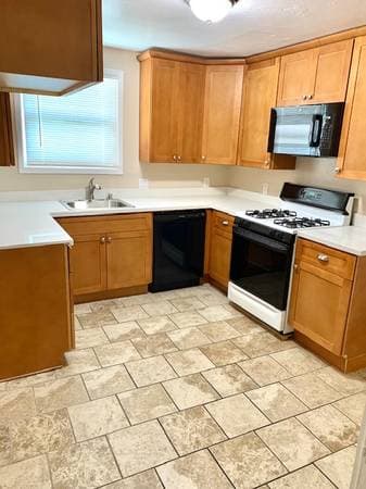 1BR/1BA Duplex on Truman St · Richmond photo 1