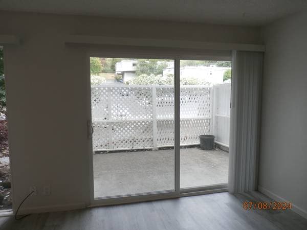 2BR/1BA Apartment on Pine Hill Rd. A · Mill Valley photo 1