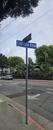 2BR/1BA Apartment on Capitola Rd · Santa Cruz photo 2