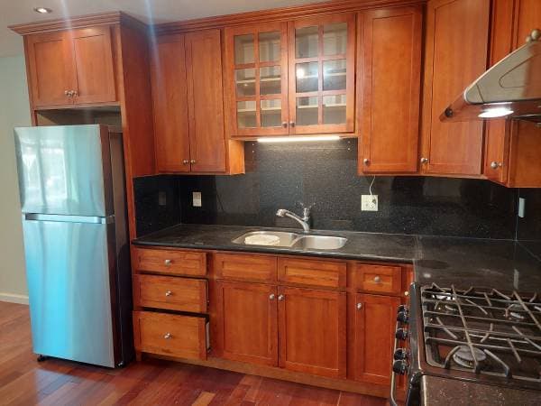 2BR/1BA Apartment · Daly City photo 1