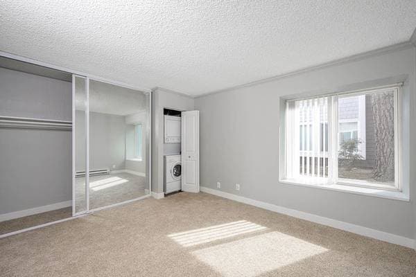 1BR/1BA Apartment on Rainbow Dr · Mountain View photo 5