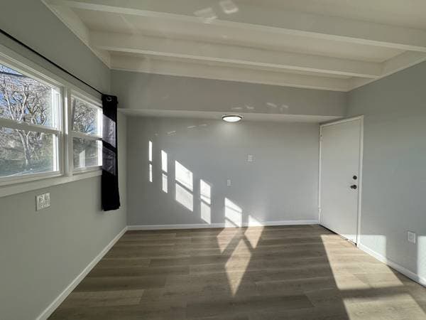0BR/1BA Duplex on 167th Avenue · San Leandro photo 5