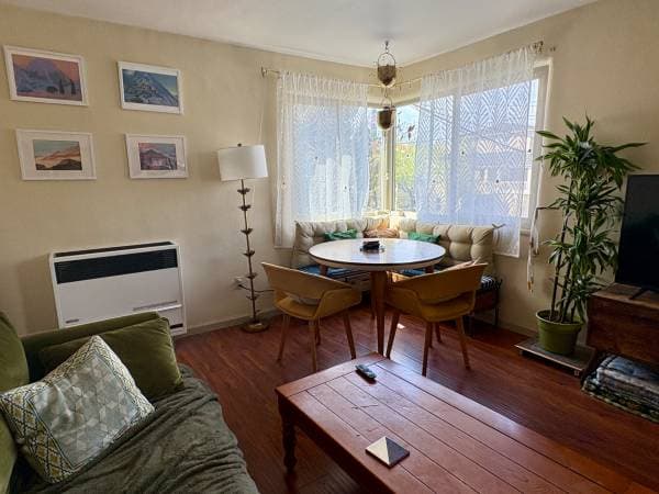 1BR/1BA Apartment · Berkeley photo 4