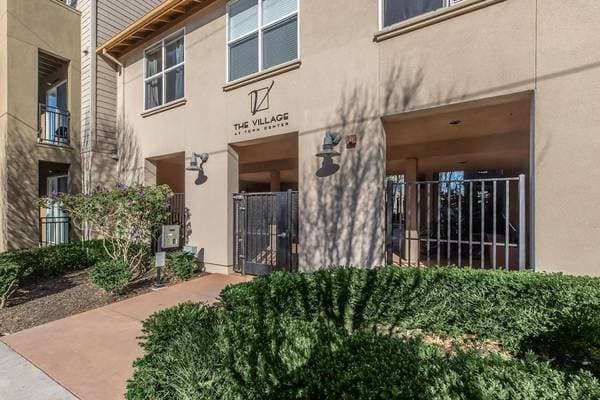 2BR/2BA Apartment on Schmidt Lane · El Cerrito photo 2