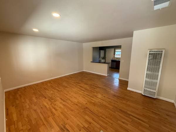 2BR/1BA Duplex · Campbell photo 5