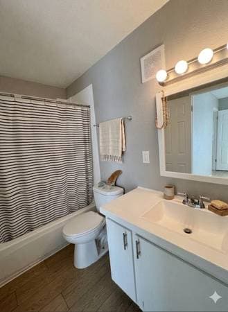1BR/1BA Apartment on Button St · Santa Cruz photo 5