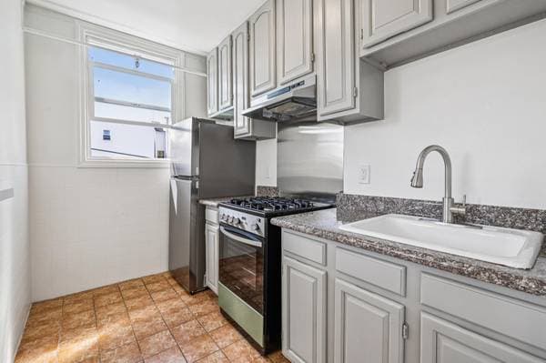 1BR/1BA Apartment on Fillmore St · San Francisco photo 4