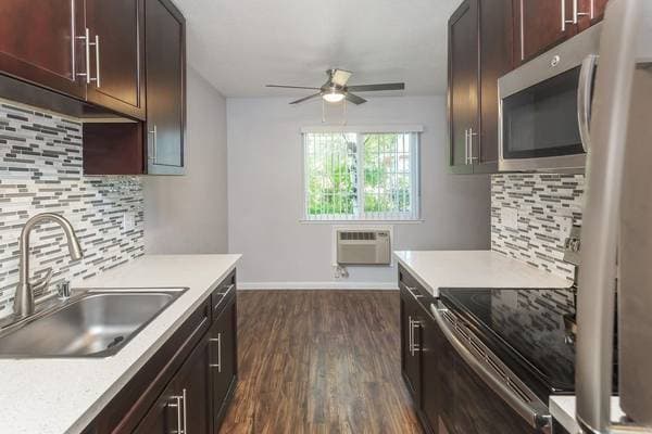 1BR/1BA Apartment on Stokes Street · San Jose photo 3