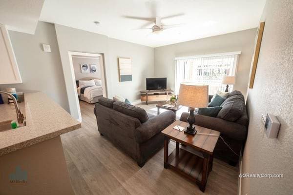 1BR/1BA Apartment on Hopper Ave · Santa Rosa photo 2