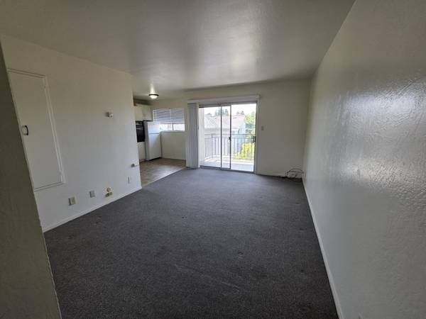 2BR/2BA Apartment on Blake Street · Berkeley photo 2