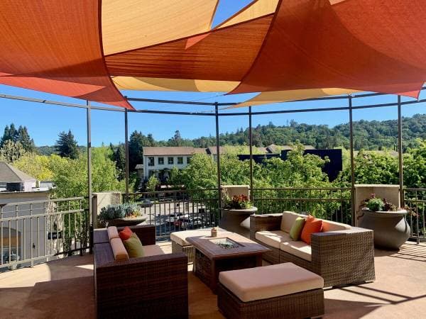 2BR/1BA Apartment on Mt. Diablo Blvd · Lafayette photo 5