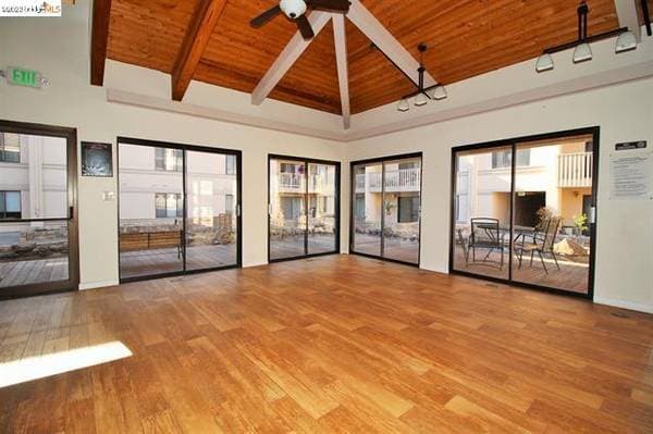 Great Central San Leandro Location...2 Bed/1/5 Bath.. Garage And Parking Space; Laundry In Building.. Make This Yours photo 2