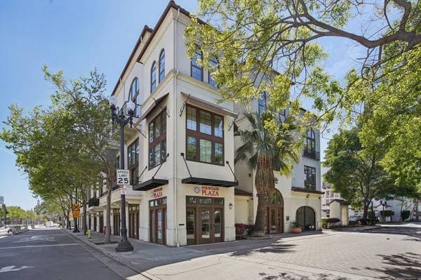 1BR/1BA Apartment on Ryland St. · San Jose photo 5