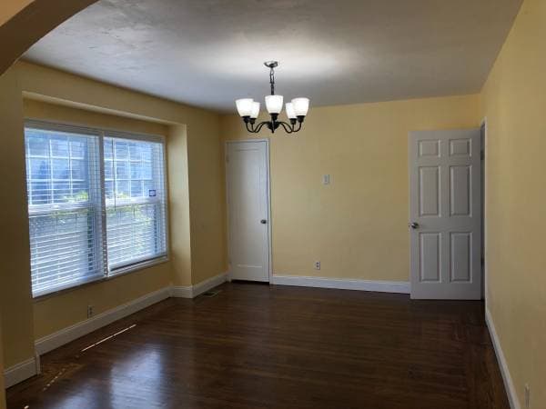 3BR/1BA Single Family House on Tenth Street · Berkeley photo 3