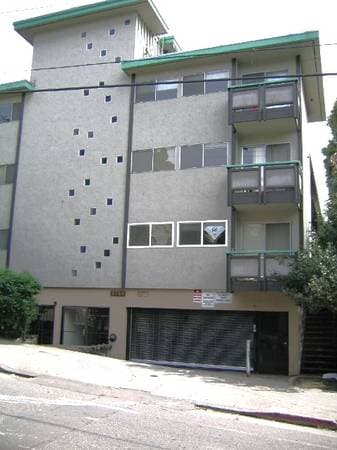 2BR/2BA Apartment on Channing Way · Berkeley photo 1