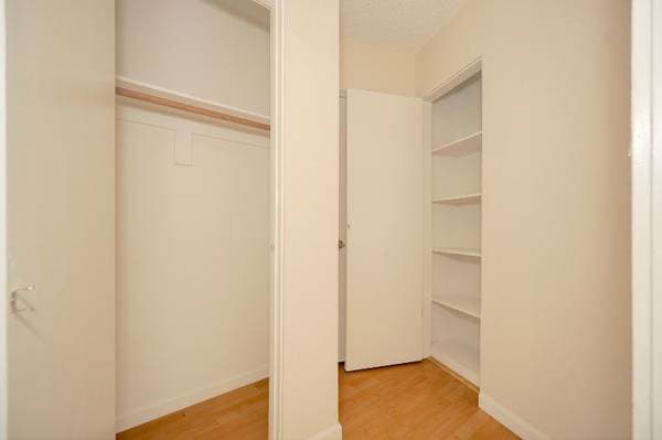 Beautiful Top Floor Condo in Prime Mountain View Location photo 5