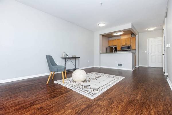 1BR/1BA Apartment on Schmidt Lane · El Cerrito photo 5