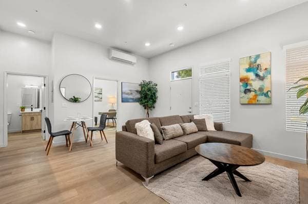 2BR/2BA Apartment on 40th St · Emeryville photo 4