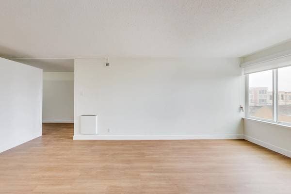 4350 Kirkham St photo 2