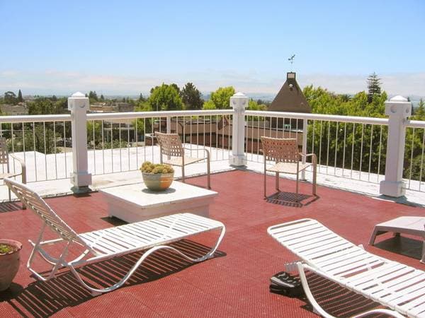 1385 Shattuck Avenue, Berkeley, CA 94709 photo 2