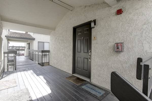2BR/2BA Condo on E Fremont Ave Apt 731 · Sunnyvale photo 2