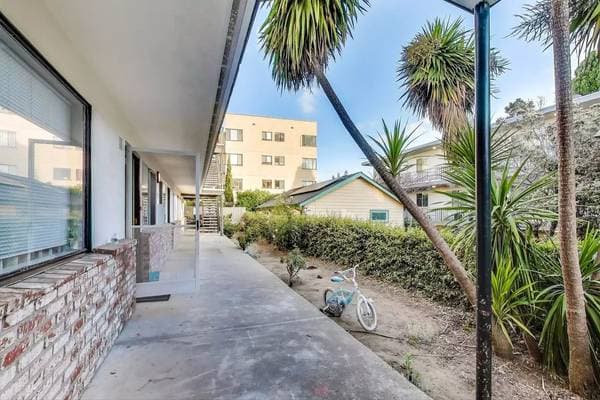 430 Vernon Street, Oakland, CA 94610 photo 3