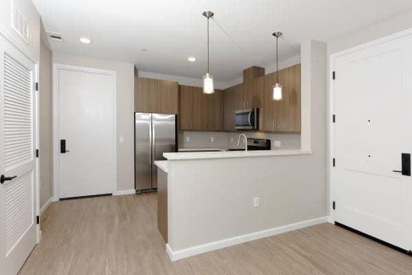 1BR/1BA Apartment on Baywood Drive · Petaluma photo 1