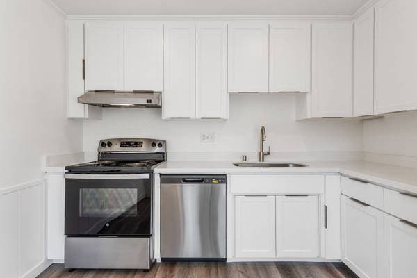 2BR/1BA Apartment on Hollis Avenue · Campbell photo 1