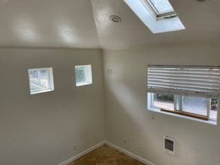 1BR/1BA Apartment · Watsonville photo 5