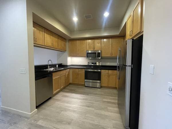 1BR/1BA Apartment · San Francisco photo 1