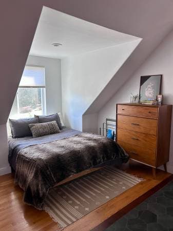1BR/1BA Loft · Redwood Estates photo 3