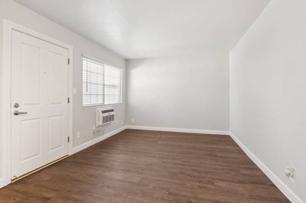 1BR/1BA Apartment on Meekland Ave · San Lorenzo photo 5