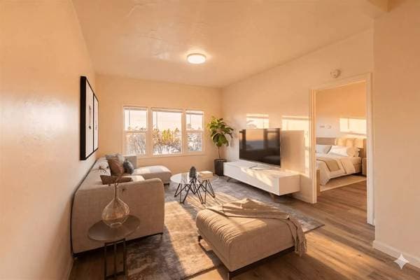 El Donn Apartments photo 1