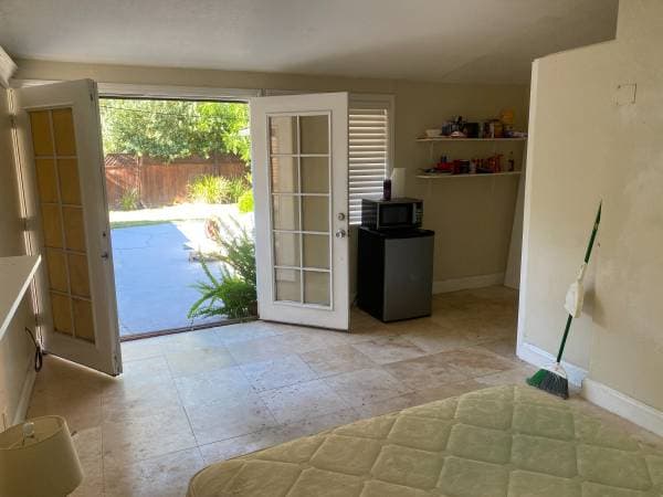 1BR/2BA In Law Adu · Novato photo 3