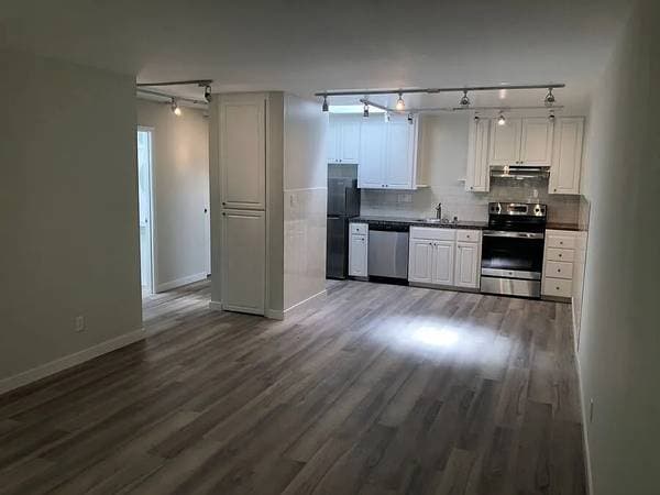 1737 Jackson Street, San Francisco, CA 94109 photo 4