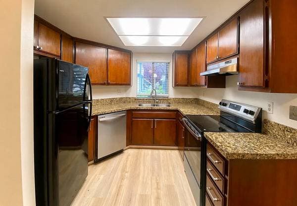 2BR/2BA Condo · Fremont photo 4
