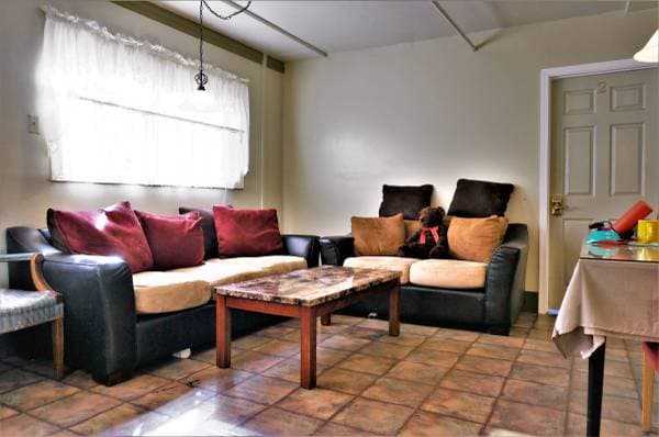 5BR/6BA Apartment · Berkeley photo 3